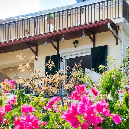 Fenia's - Charming Seaview Getaway In Gaios, Paxos *